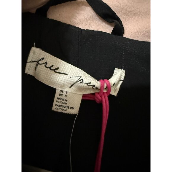 Free People Cuff It Coat Pink NWT Small - Picture 9 of 10